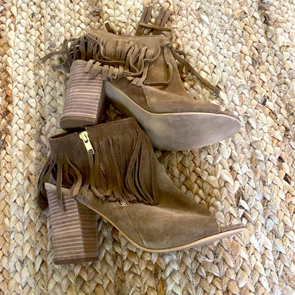 Carlos Santana Open Toe Women’s Shoes Size 9